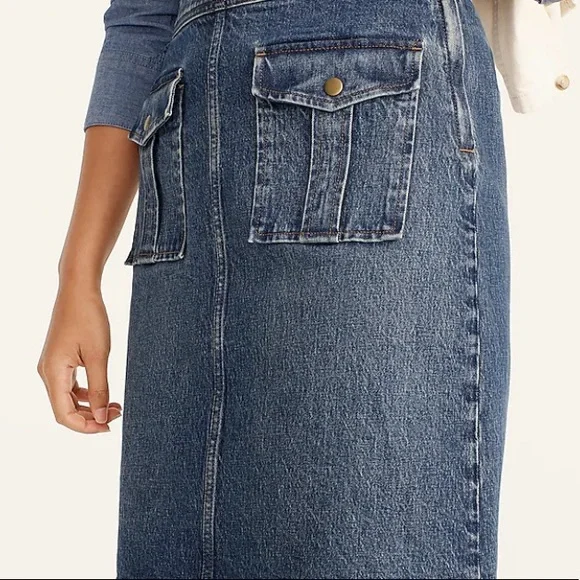 JCrew Jean Skirt with front patch pockets. Size 6. NWT. - Picture 4 of 10